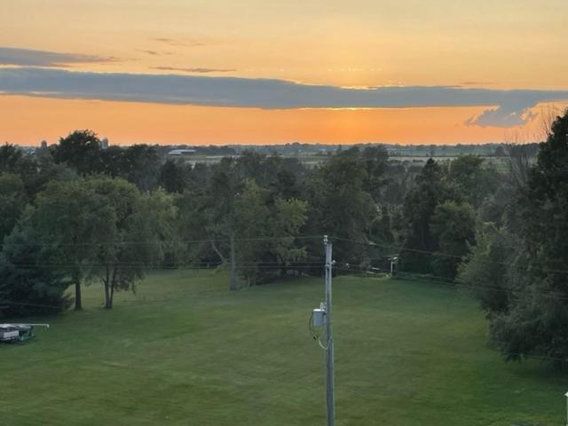 Sunsets At The Oasis Guest House Greater Napanee Ngoại thất bức ảnh